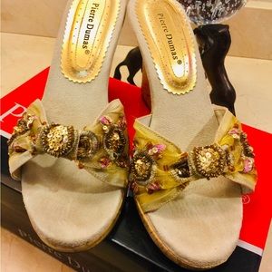 Boho Beaded Pierre Dumas wedge Heels Women’s sz 9
